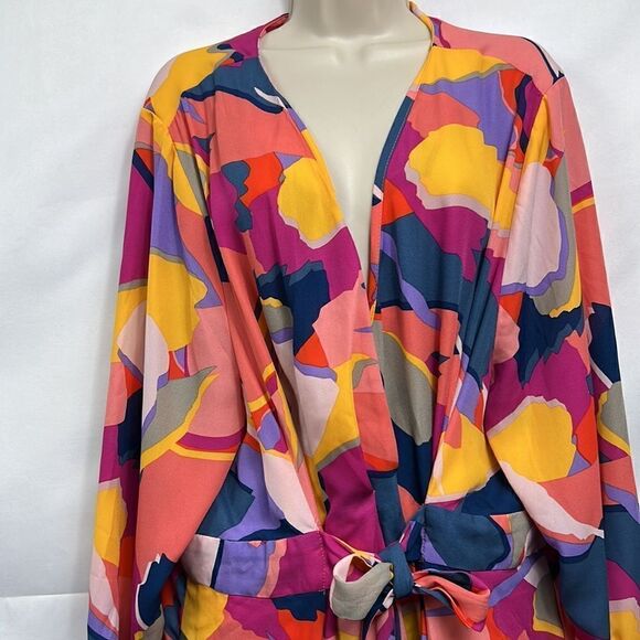 City Chic Gianna Bold long abstract wrap top NWT size Large - Picture 6 of 13